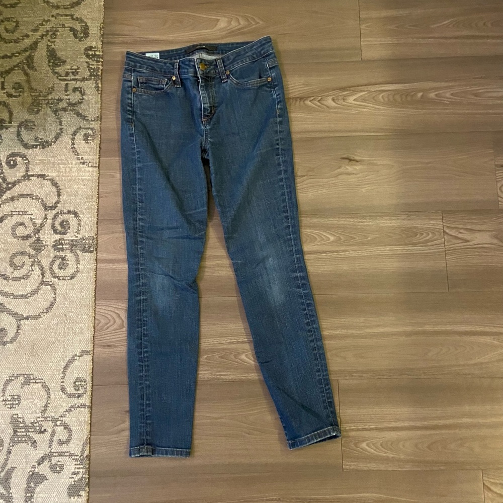 Joe’s Jeans Skinny Ankle jeans sz W 28